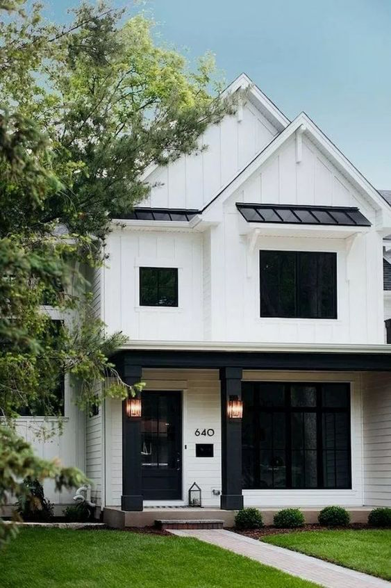 Black windows detail